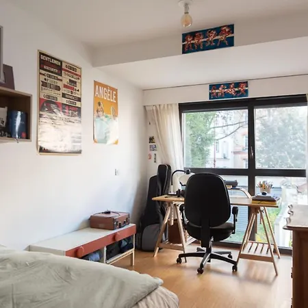 Charming Authentic With Garden *
