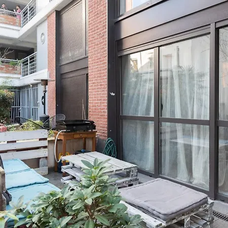 Charming Authentic With Garden * Paris