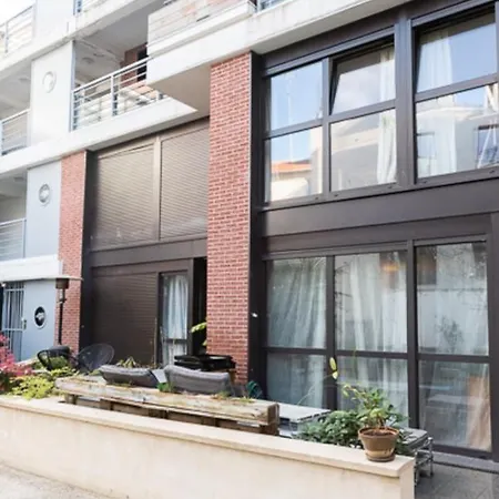 Charming Authentic With Garden * Paris